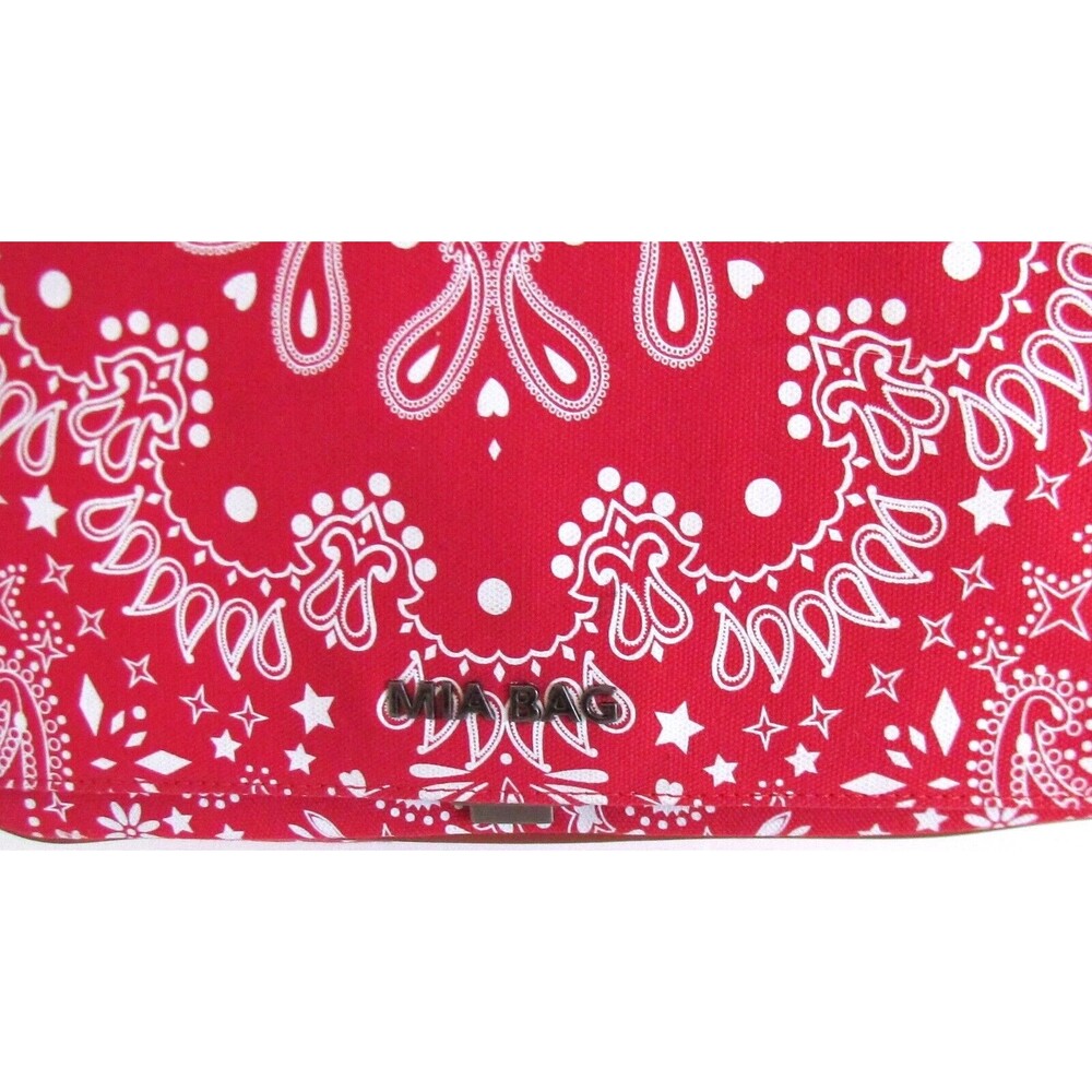 DESIGNER MIA BAG RED & WHITE BANDANA PRINT WHITE POM-POM CHARM CHAIN BAG - Picture 11 of 16